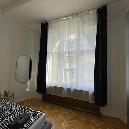 The Sgraffito Residences Apartamento