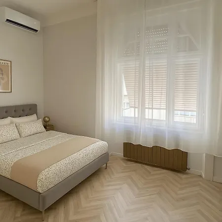 The Sgraffito Residences Appartamento *