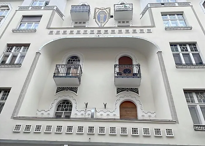 The Sgraffito Residences Апартаменты