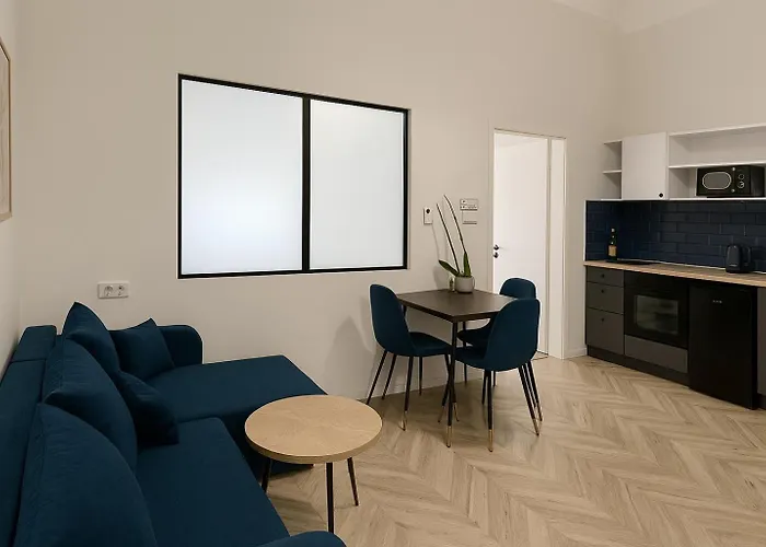The Sgraffito Residences דירה